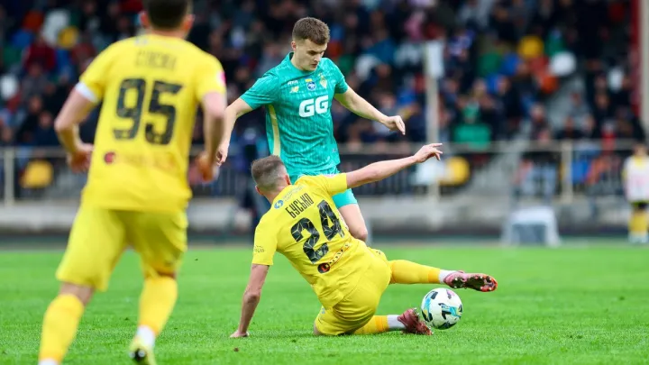 «Самі мали вибити м’яч»: Маркевич дав оцінку скандальному епізоду в матчі Буковина ‒ Динамо