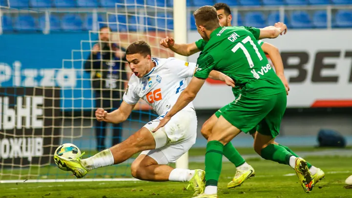 «‎Цікаво, як це пояснить Ріццолі»: журналіст зробив заяву про скасований гол Пономаренка у матчі Карпатами