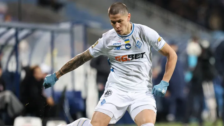 «Я б сказав, але такі слова не можна вимовляти вголос»: реакція захисника Динамо на емоції запасних Шахтаря