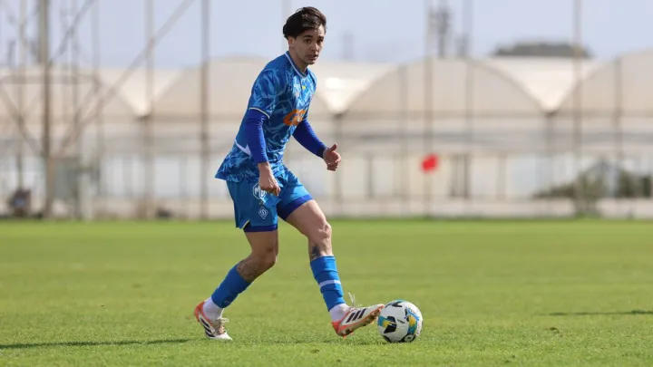 «Не загубиться»: Звєров висловився про потенційний трансфер динамівця Шапаренка до європейського клубу