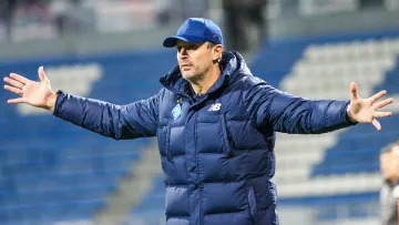 «Непроста розмова»: відомо, що відбувалося у роздягальні Динамо у перерві антирекордного матчу з Колосом