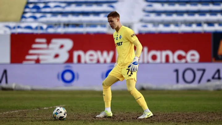 «‎Перший «‎сухар» є, легенда!»: вболівальники Динамо оцінили дебют Суркіса у складі основної команди киян