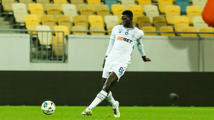 «Ну як він грає?»: Сабо розніс захисника Динамо за помилку у матчі з Шахтарем