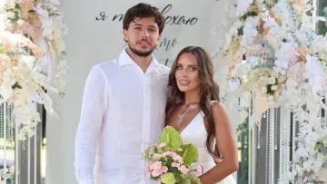У Динамо стало на одного холостяка менше: вінгер киян Волошин одружився на своїй коханій