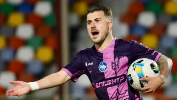 «Дуже переживала»: півзахисник Епіцентра розповів, як мама не хотіла відпускати його в команду Нагорняка