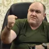 «‎Я йому ще можу є******к набити»: Поворознюк відреагував на питання про його скандал з журналістом