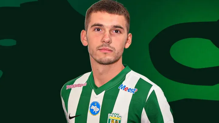 Карпати оформили перехід чергового футболіста Руха: захисник повернувся до складу «левів»