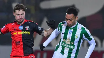 Верес продовжив безпрограшну серію у матчі з Карпатами: Лупашко та Шандрук відзначилися ювілеями