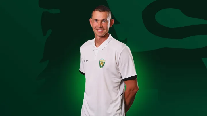 Знову дискваліфікація тренера Карпат: що штаб Лупашка порушив цього разу