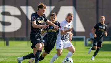 На фоні шести поразок поспіль: Полісся провело товариську зустріч з Колосом – як завершися матч