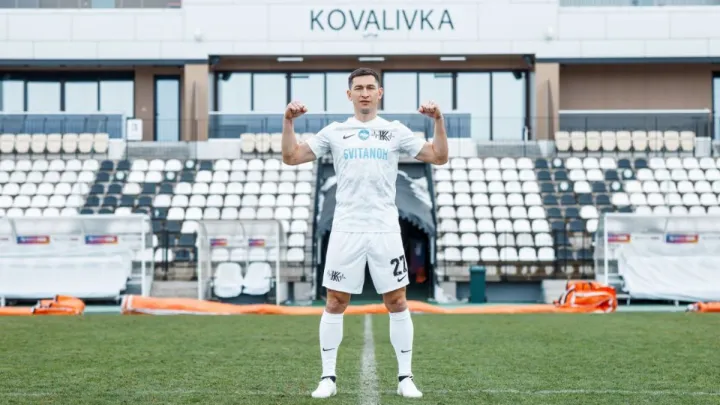 Легенда Шахтаря впевнений, що 36-річний Степаненко ще пофеєрить в УПЛ за Колос: «І в роздягальні, і на полі»