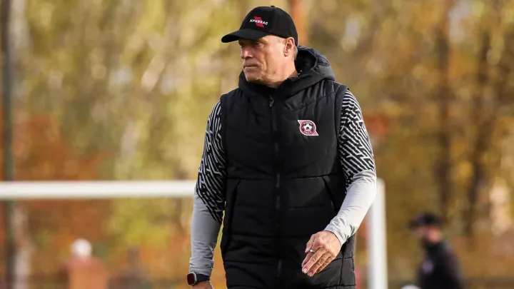 «Це час підняти важливу дискусію про рівень суддів»: гучна заява ван Леувена після поразки Кривбасу від Карпат