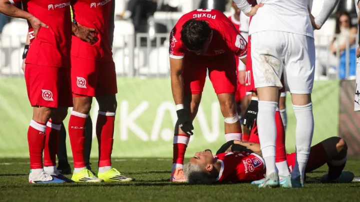 Лікар повідомив про характер травми хавбека Кривбаса Глейкера Мендоси: «Чекає поглиблене обстеження»