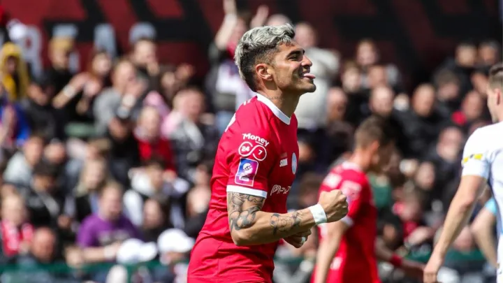 Забив чотири голи Динамо, але залишився невдоволеним покером – спіч вінгера Кривбаса Мендоси: «Гіркий присмак»