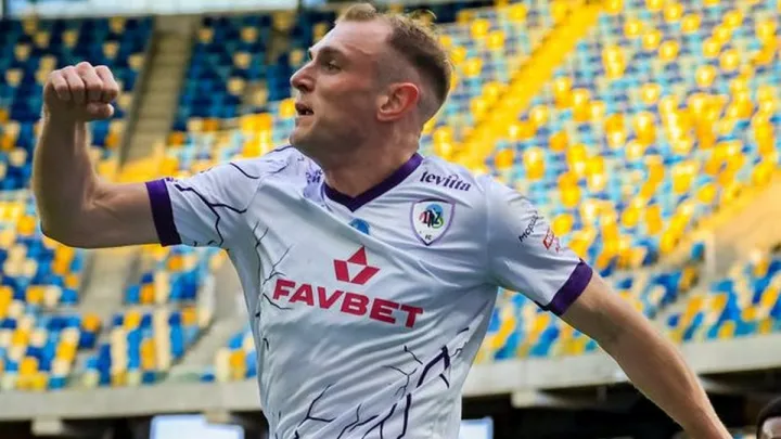 «Були такі крики, що я одразу втік на поле»: герой ЛНЗ розкрив реакцію тренера на гру черкащан у матчі з Рухом