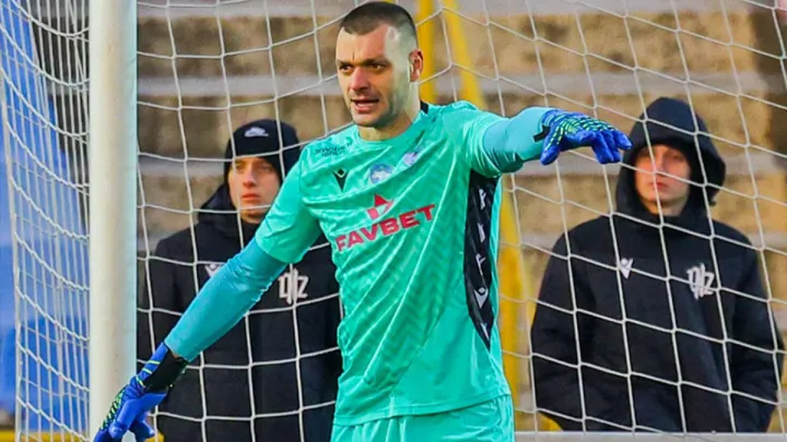 Запорука успіху ЛНЗ: досвідчений голкіпер досяг «сухого» ювілею в еліті