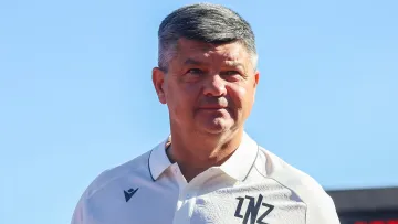 ЛНЗ міг очолити не Пономарьов: генеральний директор клубу розповів про «таємничого» другого кандидата-тренера