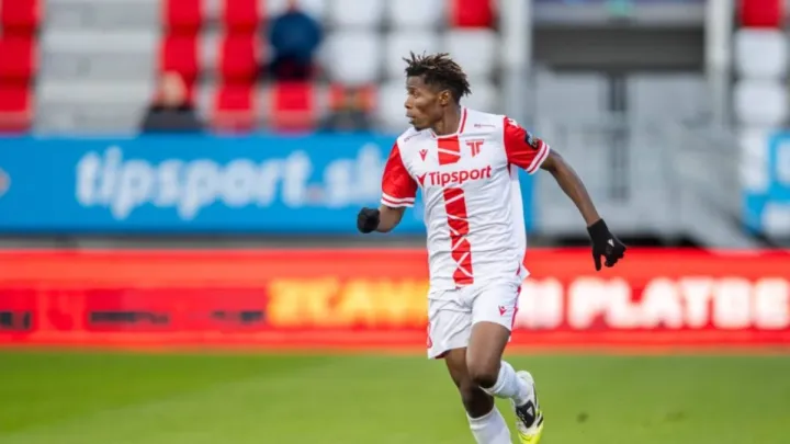 ЛНЗ підписав легіонера у Новорічну ніч: новачок команди Пономарьова вже встиг привітати українців зі святом