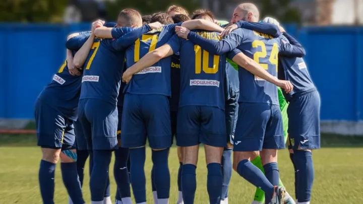 Металіст відривається від зони вильоту Першої ліги: команда Аніщенка здолала Вікторію Безсмертного