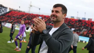 «Впевнено і заслужено»: Бартулович похвалив гравців Металіста 1925 за погром Вереса