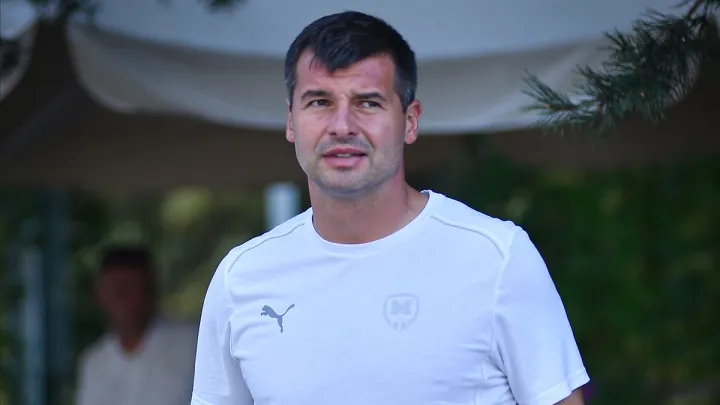 «Це нікого не цікавить»: відверті слова Бартуловича про кадрові втрати Металіста 1925