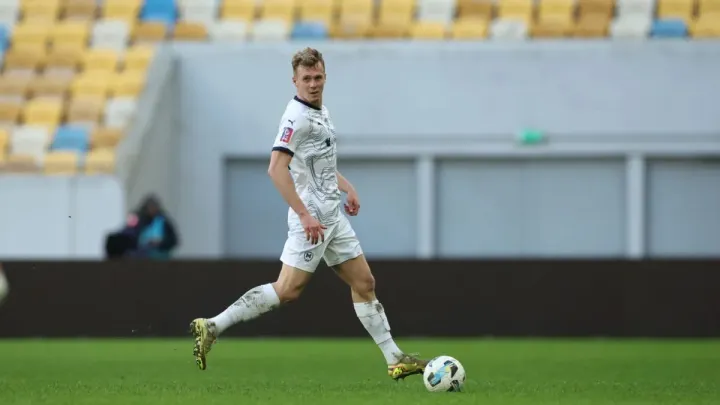 «Легкий мандраж»: новачок Металіста 1925 Дубко висловився про дебют за команду Бартуловича і погром Руха в УПЛ