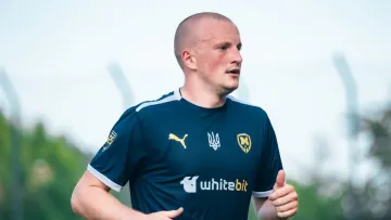 «Я дякую богу, що врятував наші життя!»: відомий український футболіст потрапив в страшну ДТП – відео моменту