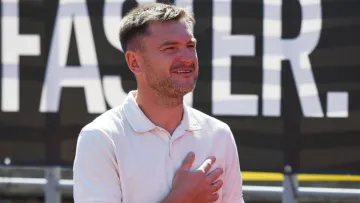 «Президент давно хотів щось змінити»: Фещук висловився про своє звільнення з Фенікса-Маріуполя