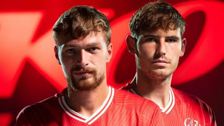 «Дякуємо за роботу‎»: відомий український клуб, який бився з Лідсом у єврокубках, попрощався з двома гравцями 