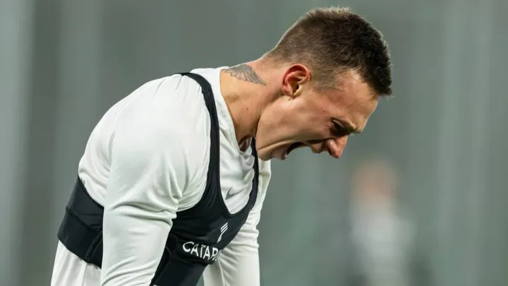 Чи шкодує зірка Полісся щодо отриманої жовтої картки після забитого голу: Назаренко дав щиру відповідь