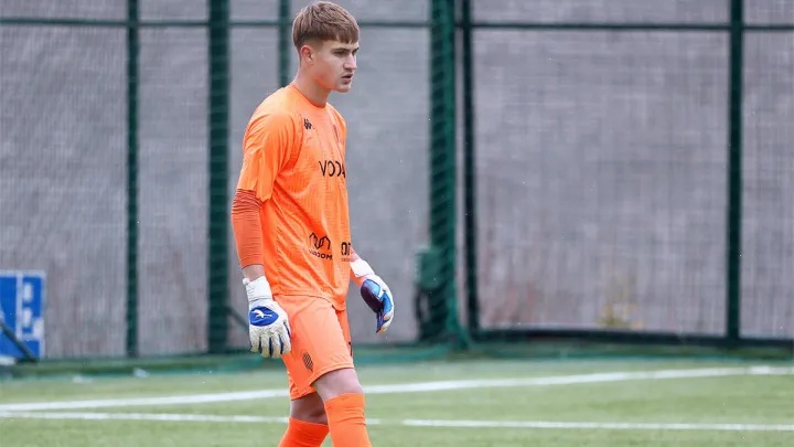 «За свою кар'єру такого не пам'ятаю»: легенда Динамо оцінив епічну помилку 18-річного воротаря Руха