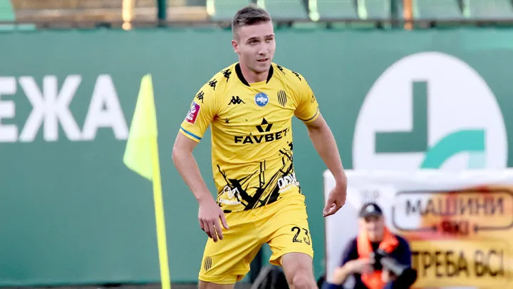 Подарунок для Динамо: важливий гравець оборони Руху пропустить гру з киянами і ще чотири тури