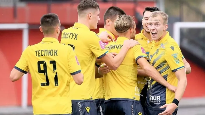 Рух у матчі з сімома голами розгромив Верес: львівська команда вийшла на третє місце в УПЛ