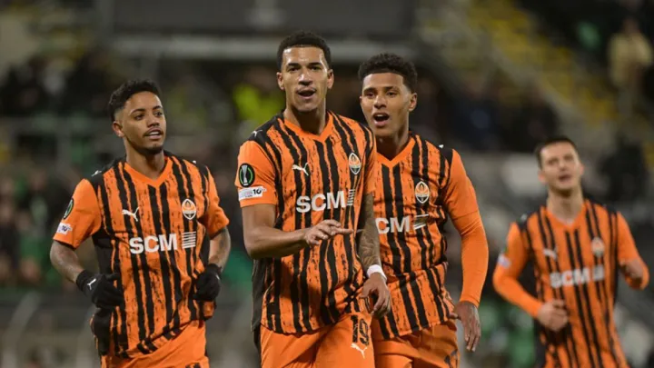 З легіонером Шахтаря і без гравців Динамо: названа команда тижня Ліги Конференцій від Sofascore