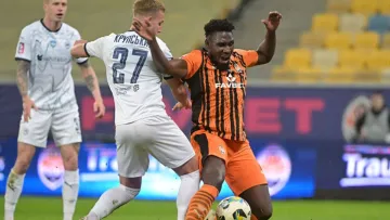 «‎Тоді окей, тоді це приймається»: Вацко незадоволений суддівством у матчі Шахтаря і Металіста 1925