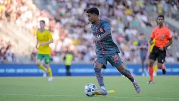 «Провів блідий поєдинок»: Богданов визначився з найгіршим гравцем Шахтаря у матчі-відповіді з АЗ