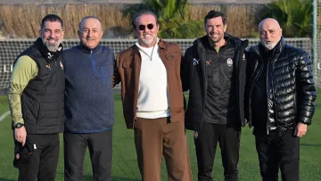 Важливі гості: на тренування Шахтаря завітав колишній топчиновник Туреччини