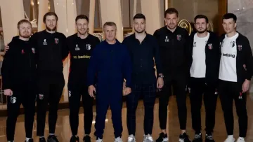 Ребров зустрівся з тренерами Вереса: керманич збірної України поділився своїм досвідом