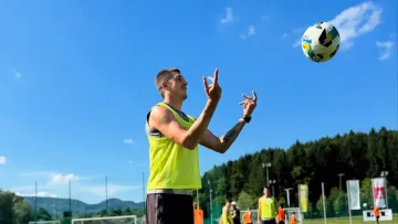 «Ми не хотіли, щоб він переходив до наших конкурентів»: Скрипник відверто сказав всю правду про капітана Зорі
