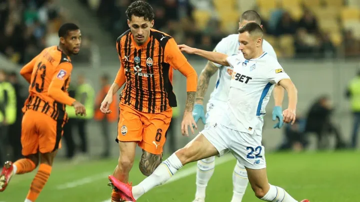 Легенда Дніпра висловився про чемпіонську гонитву в УПЛ: «Шахтар може зупинити лише Динамо»