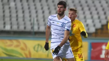 Румунський гранд збирається підписати колишнього захисника Динамо: він може возз’єднатися з Луческу