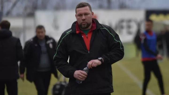 «Міцний середняк»: український тренер європейської команди заявив, за які місця боровся би його клуб в УПЛ
