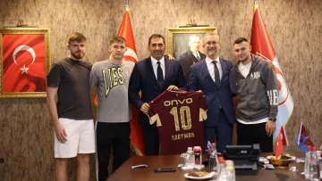 Трабзонспор зробив заяву про Сікана, Батагова і Зубкова: на яку зустріч покликали українських гравців клубу