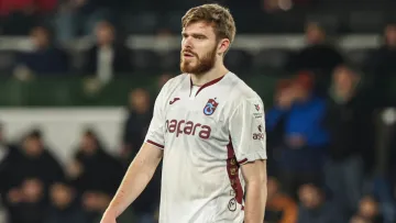 Розкрито один клуб, який спостерігав за Батаговим у останньому матчі Трабзонспора: хто слідкує за українцем