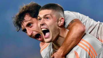 «Тренер буде знати, як»: спортдир Роми висловився щодо конкуренції між нападниками Довбиком та Фергюсоном