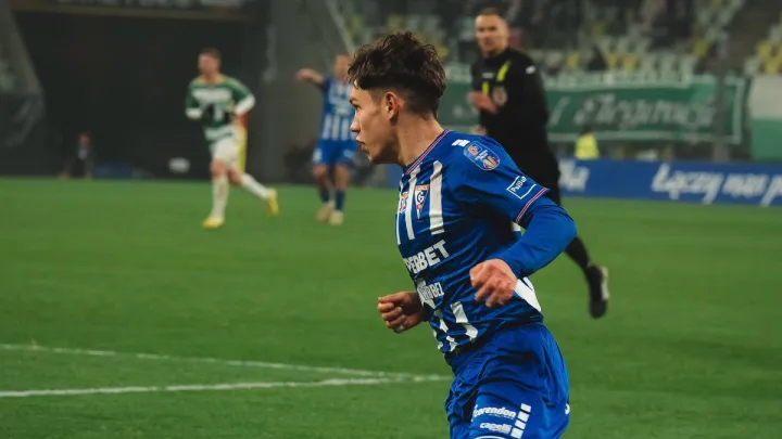 Гурник вибив Лехію з Кубка Польщі: як завершилося українське дербі між Хланем, Желізком, В’юнником і Царенком