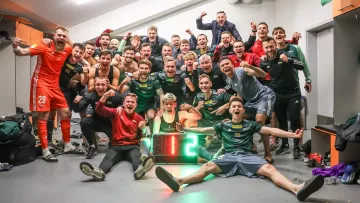 Шалені танці та святкування: українські футболісти в Польщі по-особливому відзначили перемогу 