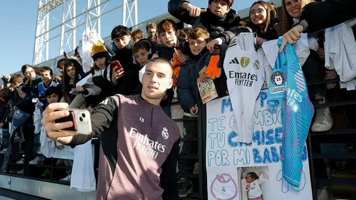 Реал повернувся до тренувань перед Новим роком: Лунін взяв слово перед фанатами мадридців