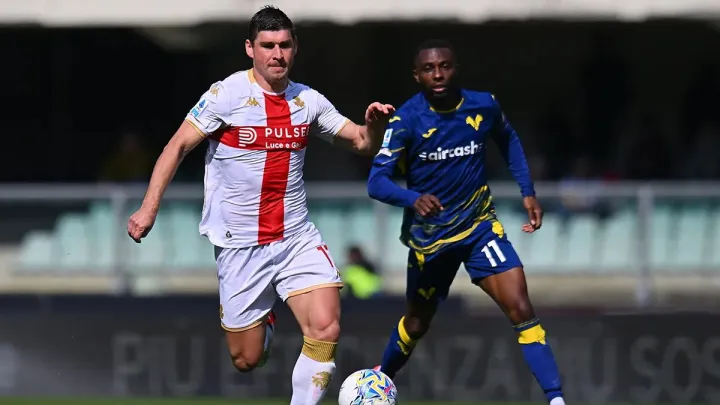 Дженоа перемогла Верону в Серії А, але Малиновський не вразив: статистика й оцінки українського хавбека