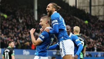 Миколенко проти колишньої команди Реброва: де та коли дивитися матч Евертон – Тоттенхем в Україні